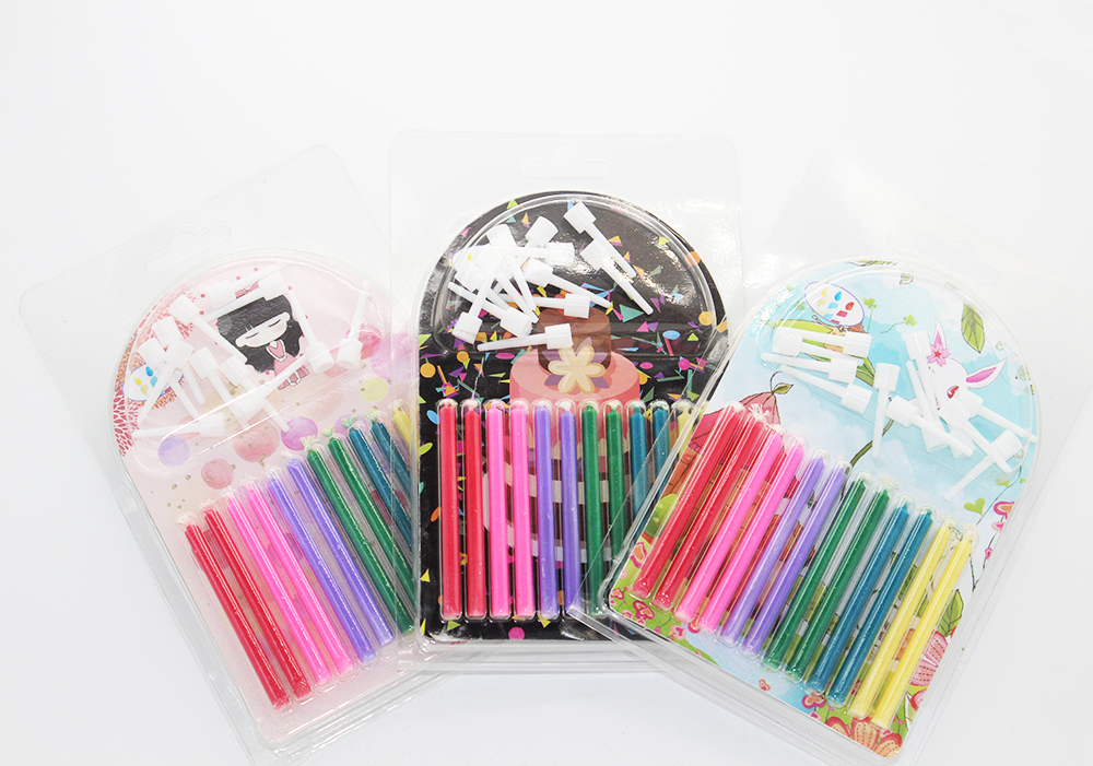 彩色火焰（yàn）蠟燭